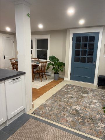 33 Pleasant, Dennis, MA 02670