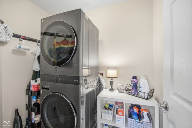 15967 Timpani Way, Noblesville, IN 46060