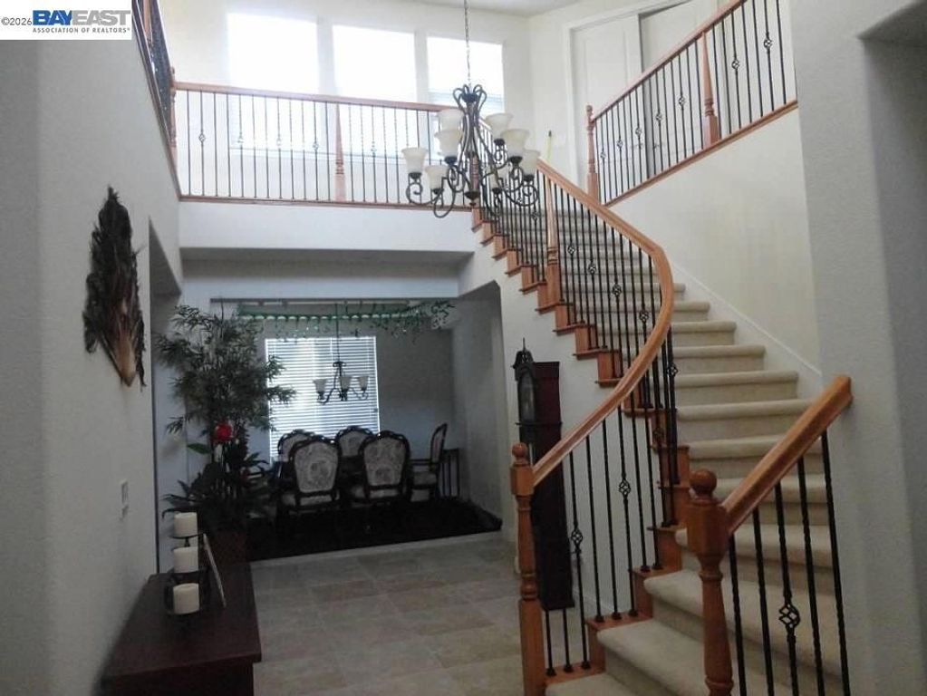 Image 3 of property listing at 379 N Sierra Madre St, Mountain House, CA 95391