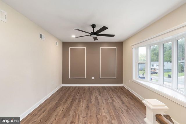 3927 FORESTDALE AVE, Woodbridge, VA 22193