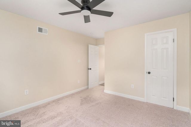 3927 FORESTDALE AVE, Woodbridge, VA 22193