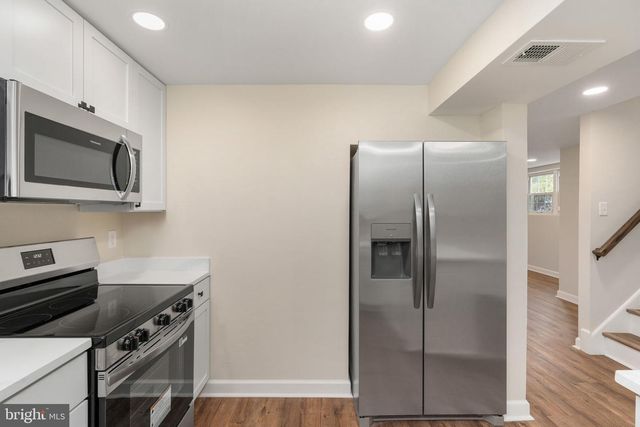 3927 FORESTDALE AVE, Woodbridge, VA 22193