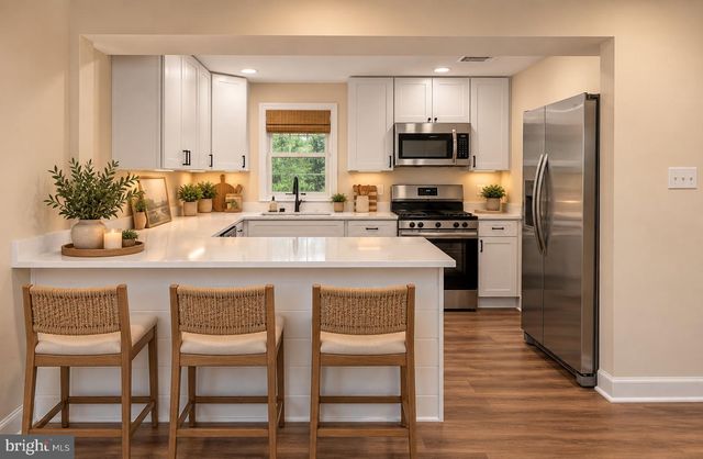 3927 FORESTDALE AVE, Woodbridge, VA 22193