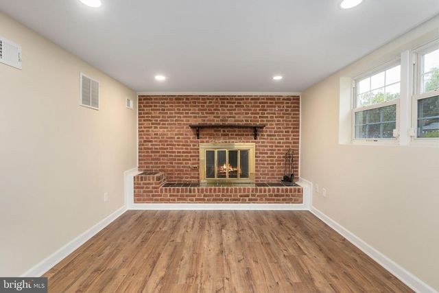3927 FORESTDALE AVE, Woodbridge, VA 22193