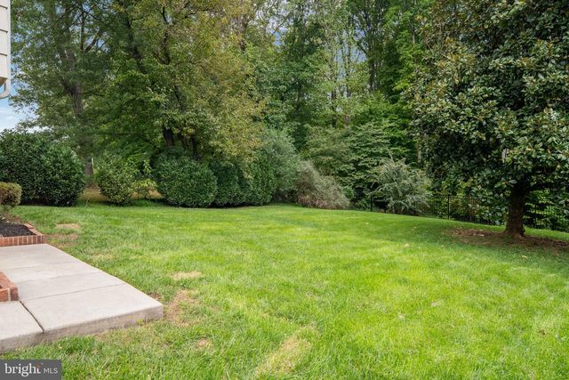 3927 FORESTDALE AVE, Woodbridge, VA 22193