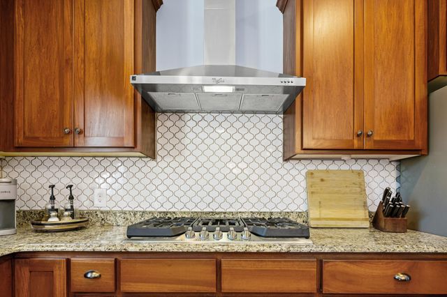 9635 Dunes Lane, Cottage Grove, MN 55016