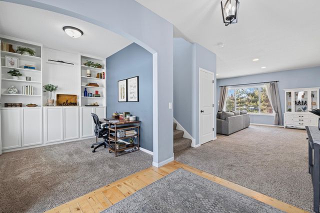 9635 Dunes Lane, Cottage Grove, MN 55016