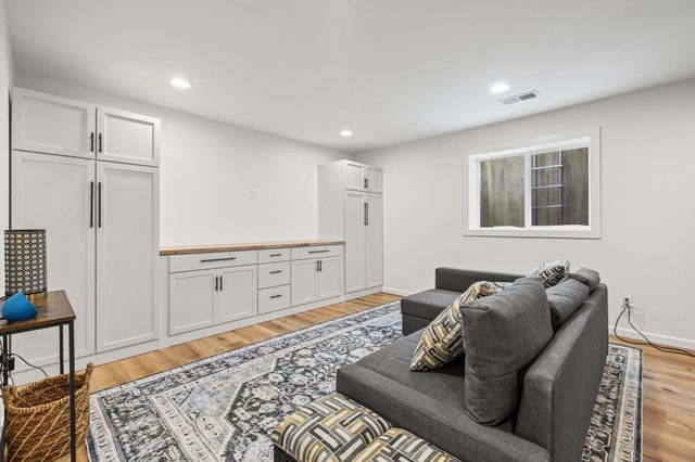 9635 Dunes Lane, Cottage Grove, MN 55016