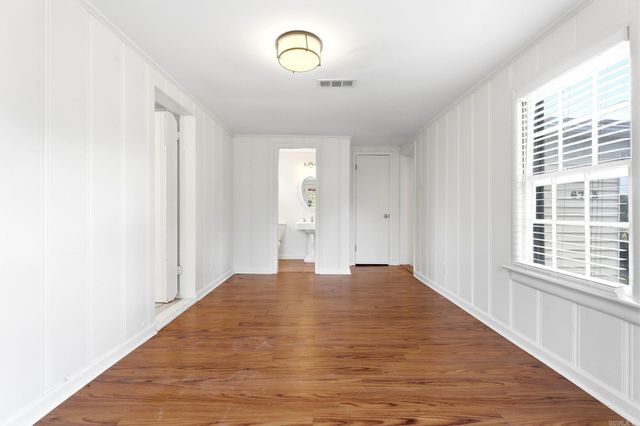 6723 Kenwood Road, Cammack Village, AR 72207