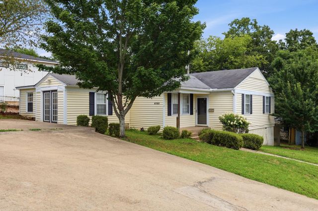 6723 Kenwood Road, Cammack Village, AR 72207