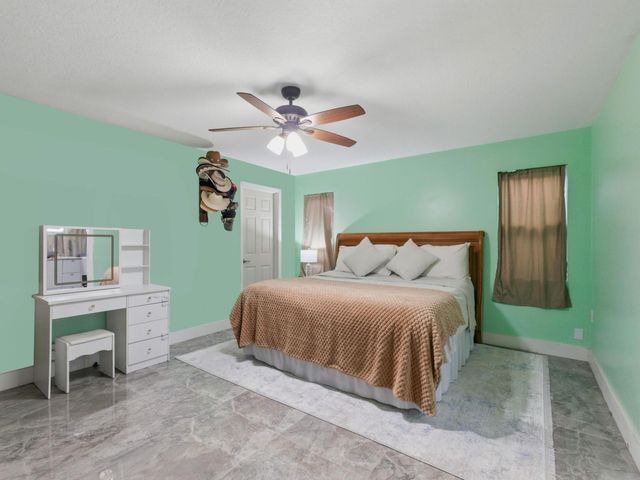 11481 Tangerine Boulevard, The Acreage, FL 33412