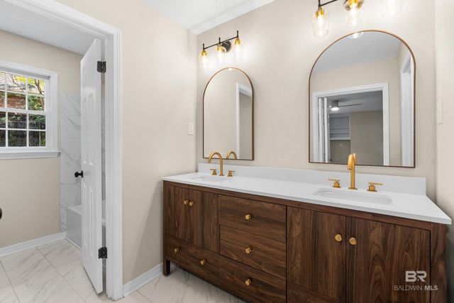 728 Spring Station Road, Mobile, AL 36609