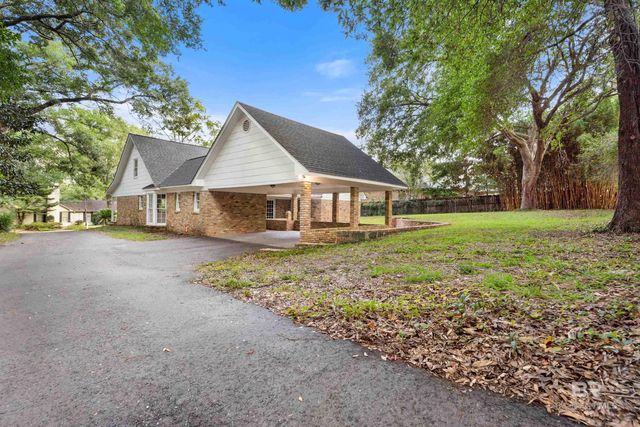 728 Spring Station Road, Mobile, AL 36609