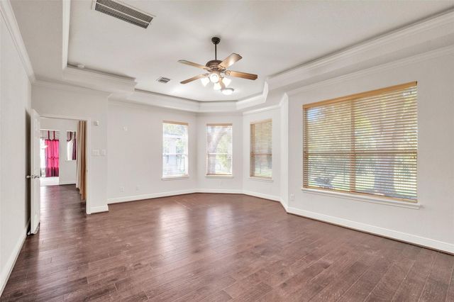 5303 Riverstone Crossing Drive, Sugar Land, TX 77479
