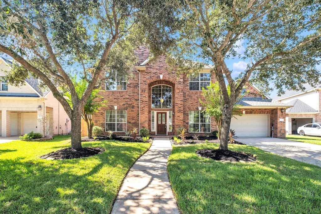 5303 Riverstone Crossing Drive, Sugar Land, TX 77479