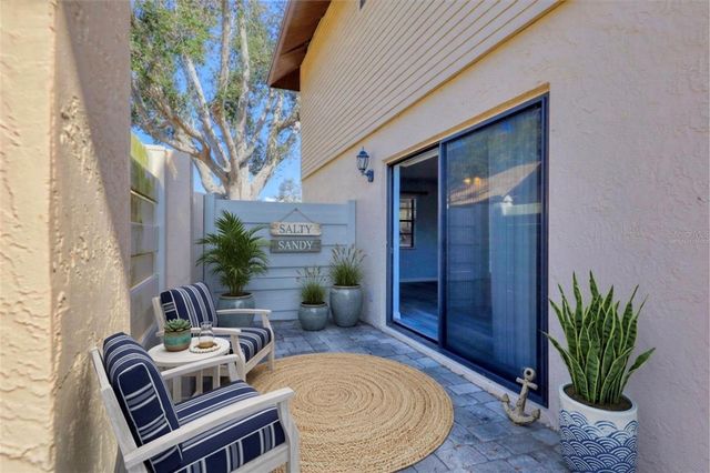 3468 51ST AVENUE DRIVE W, Bradenton, FL 34210