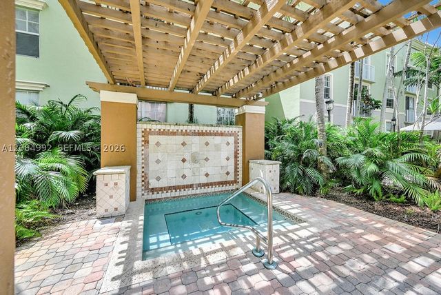 1919 Van Buren St 502A, Hollywood, FL 33020
