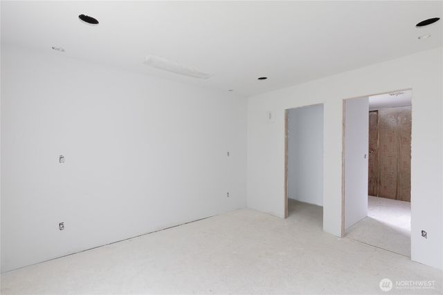 9617 15th Avenue NE, Seattle, WA 98115