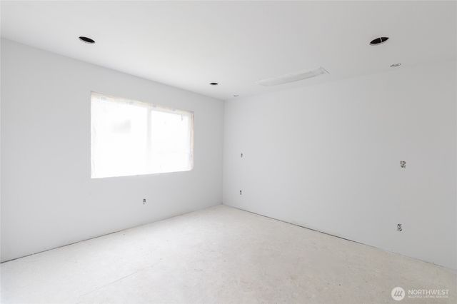 9617 15th Avenue NE, Seattle, WA 98115