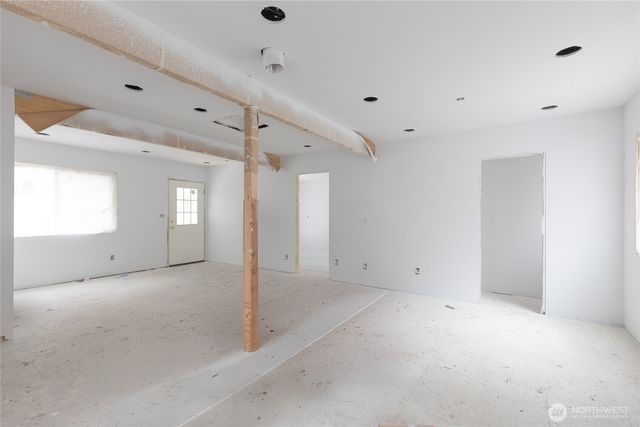 9617 15th Avenue NE, Seattle, WA 98115