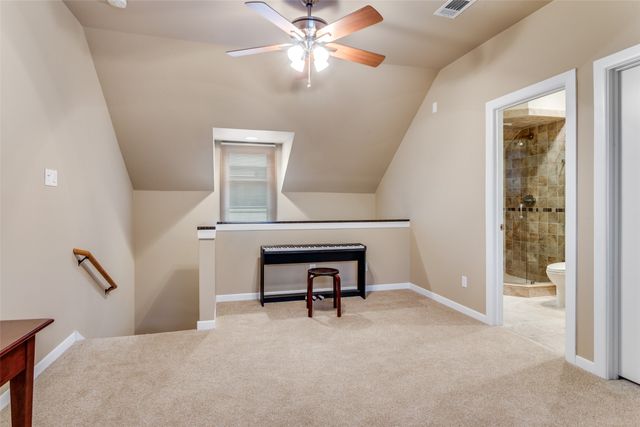 3319 W 6th Street, Fort Worth, TX 76107