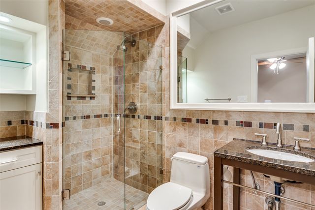 3319 W 6th Street, Fort Worth, TX 76107