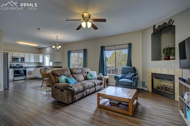 2782 Park Crest Court, Colorado Springs, CO 80906