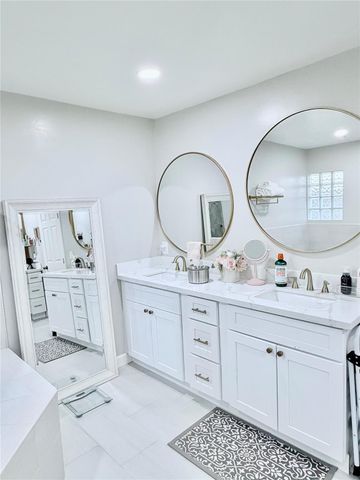 7146 Bayou Forest Drive, Houston, TX 77088