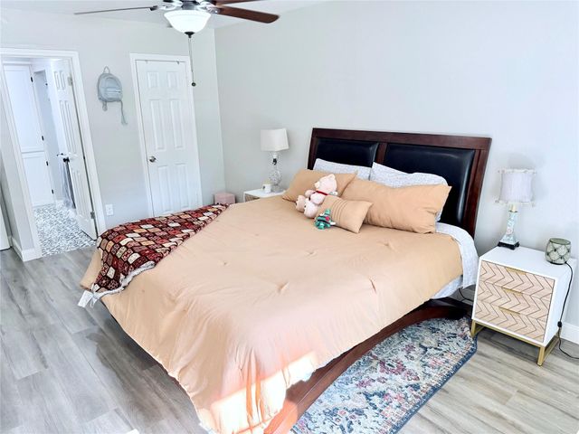 7146 Bayou Forest Drive, Houston, TX 77088