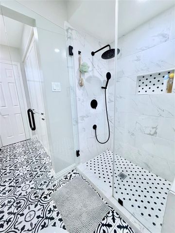 7146 Bayou Forest Drive, Houston, TX 77088