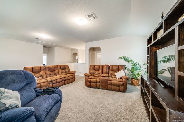 332 SULPHUR SPGS, Cibolo, TX 78108