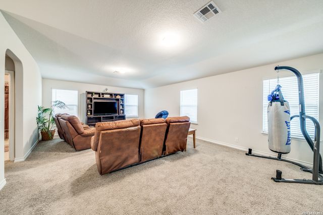 332 SULPHUR SPGS, Cibolo, TX 78108