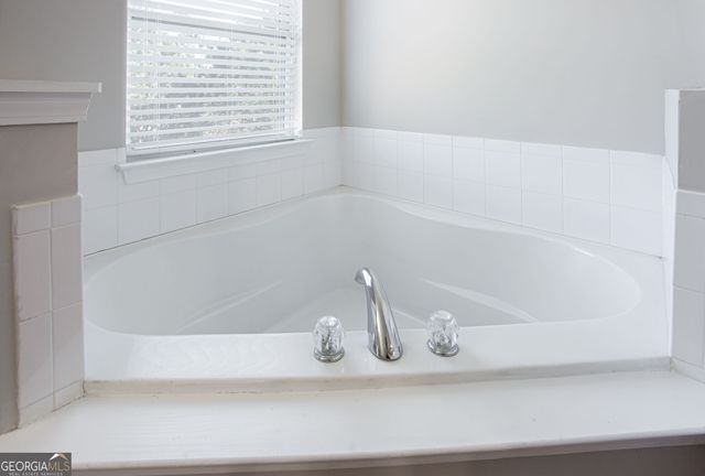 10937 Southwood Drive, Hampton, GA 30228