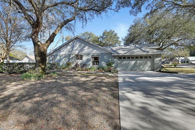 1510 BENT OAKS BOULEVARD, Deland, FL 32724