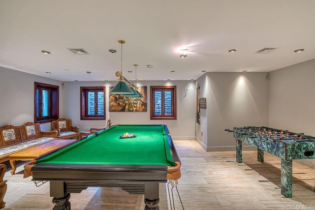 959 S End Road, Woodmere, NY 11598