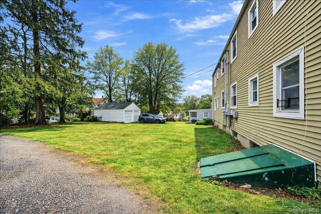 18 Vernon Terrace, Poughkeepsie, NY 12601