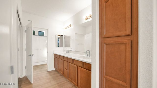 7027 N SCOTTSDALE Road 154, Paradise Valley, AZ 85253