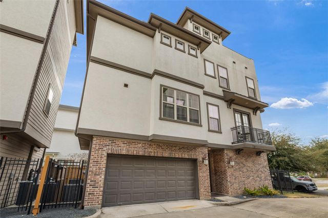 1615 Rosewood Street, Houston, TX 77004