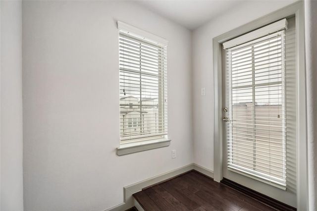 1615 Rosewood Street, Houston, TX 77004