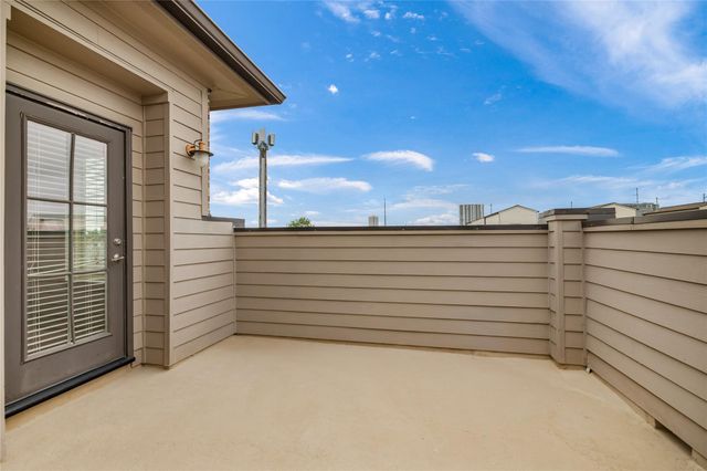 1615 Rosewood Street, Houston, TX 77004