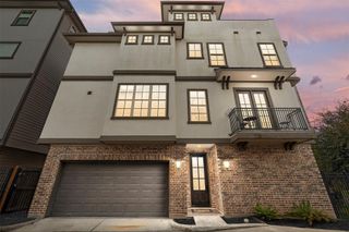 1615 Rosewood Street, Houston, TX 77004