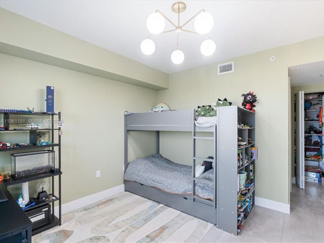 300 Sunny Isles Blvd 4-1405, Sunny Isles Beach, FL 33160