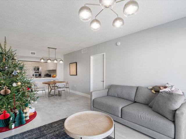 300 Sunny Isles Blvd 4-1405, Sunny Isles Beach, FL 33160