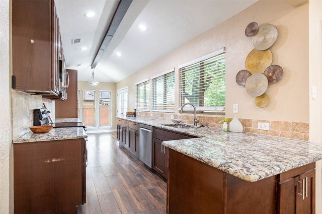 3329 Fontaine Street, Plano, TX 75075