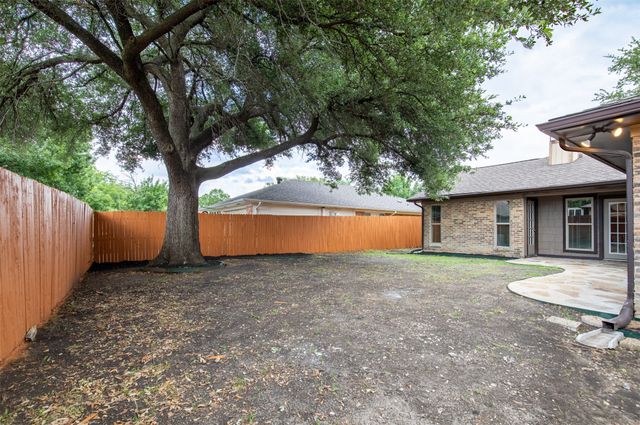3329 Fontaine Street, Plano, TX 75075
