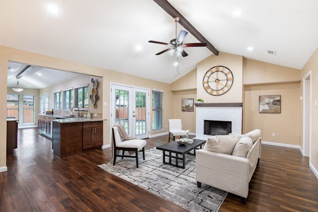 3329 Fontaine Street, Plano, TX 75075