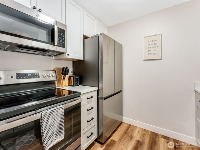 701 Columbia Street #414, Vancouver, WA 98660
