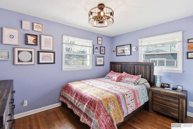 3302 S 106th Street, Omaha, NE 68124