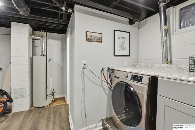 3302 S 106th Street, Omaha, NE 68124