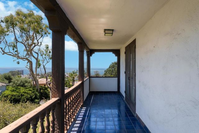 1406 La Jolla Knoll, La Jolla, CA 92037